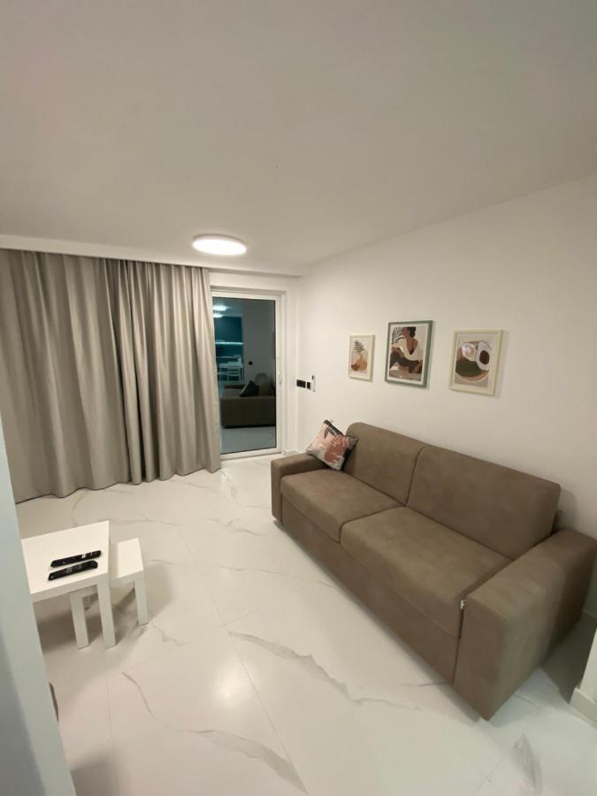 Deluxe Pool Apartment 4 Petrovac Exterior photo